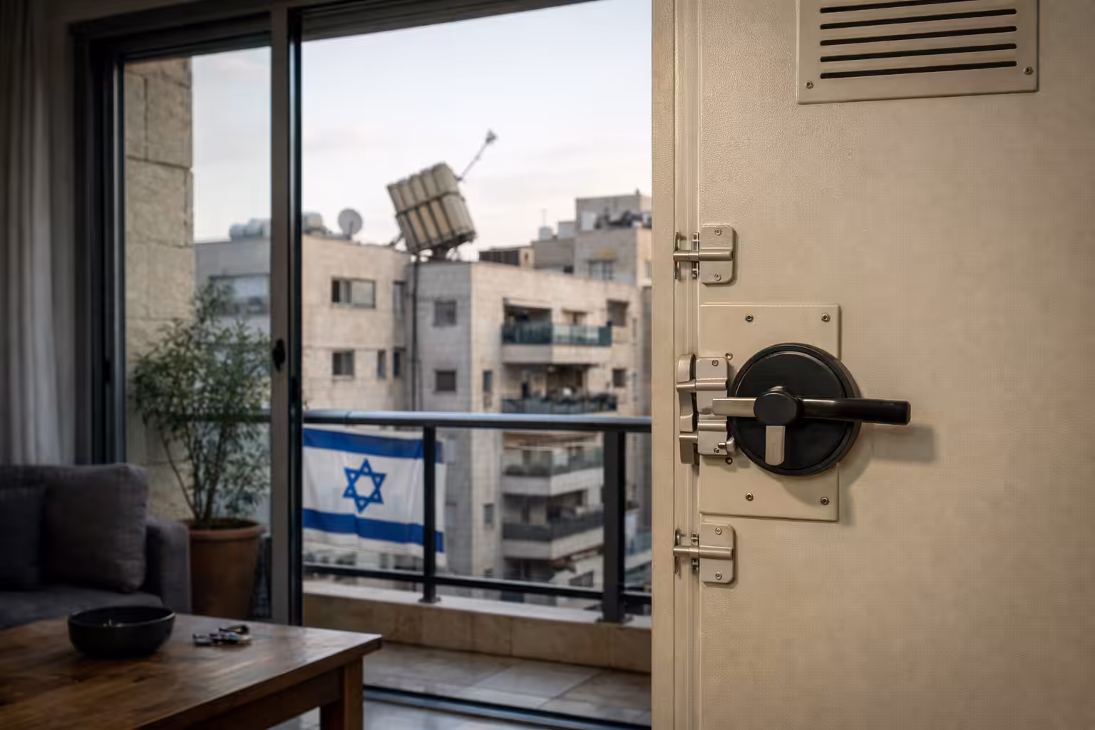 מהשקל ועד הממ"ד: כך הסיכון הביטחוני נכנס למחירים